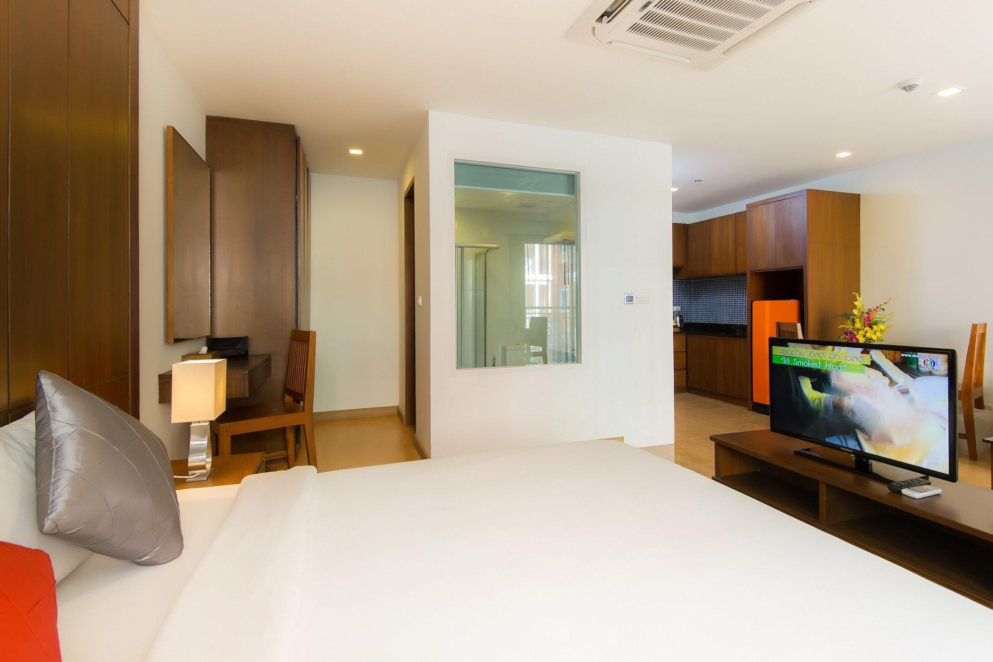Bauman Residence Phuket Exterior foto